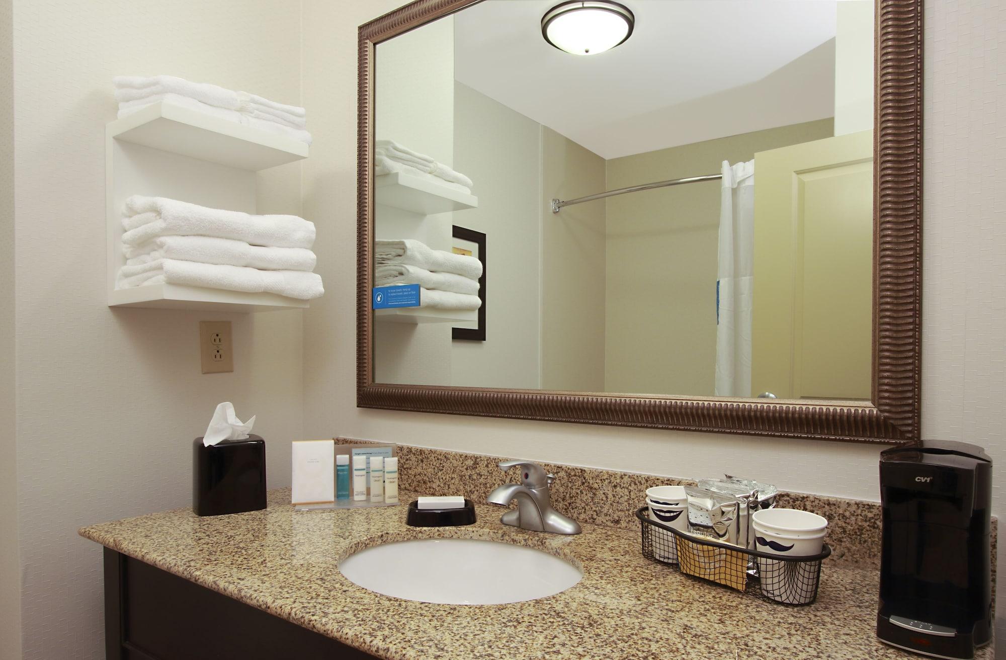 Hampton Inn Winfield Tucker Buitenkant foto