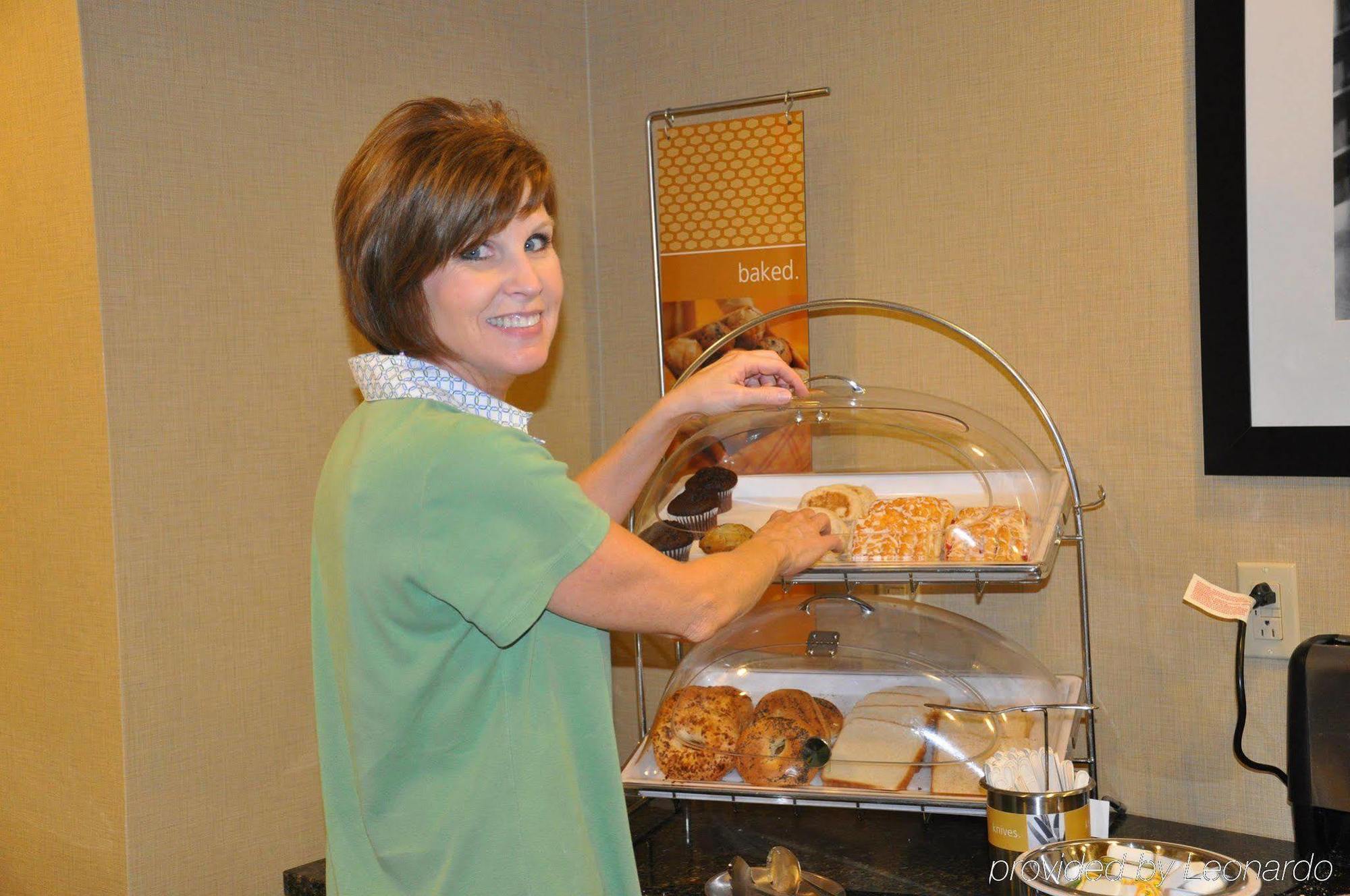 Hampton Inn Winfield Tucker Restaurant foto